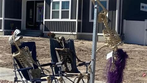 Pole-Dancing Skeleton Stripper in Halloween Display Upsets Utah Town | Inside Edition