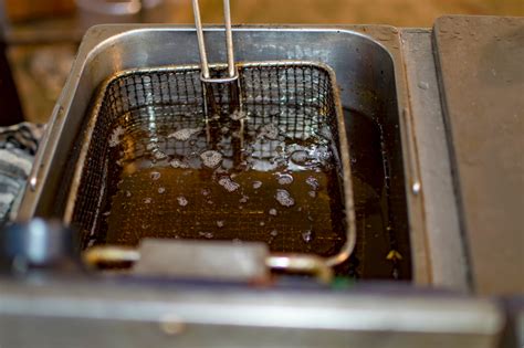 You've Heard of Cooking Oil Disposal, but What Exactly Is It? | Hulsey