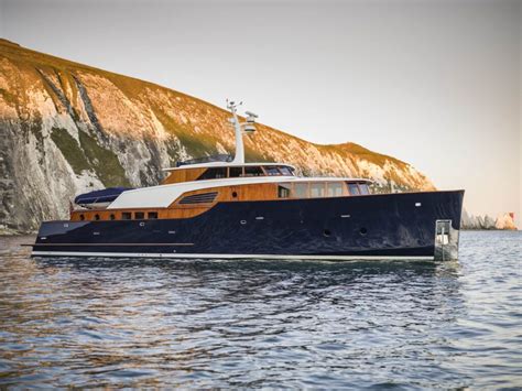 Spirit Yachts unveils flagship P70 modern classic motor yacht ...