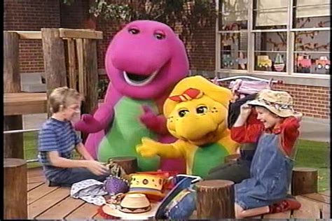 That's Hats | Barney Wiki | Fandom