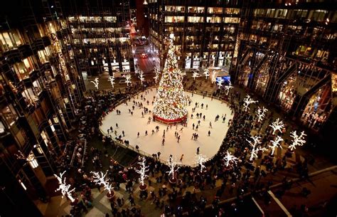 Pittsburgh Light-Up Night - View of the Christmas tree and skating rink ...