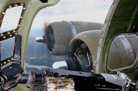 17 Best images about Aviation: B-17 Interior on Pinterest | United ...