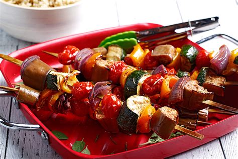 Rainbow Veggie Kebabs with Mediterranean-Style Marinade - Eat Well