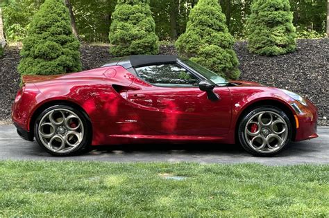 32-Mile 2020 Alfa Romeo 4C Spider 33 Stradale Tributo for sale on BaT ...