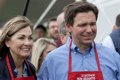 Endorsing DeSantis is a risky move for Reynolds | News, Sports, Jobs ...