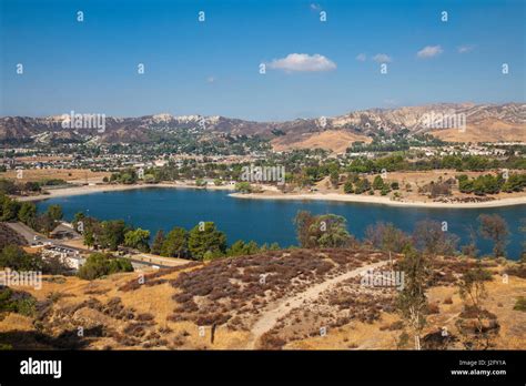 Castaic lake hi-res stock photography and images - Alamy