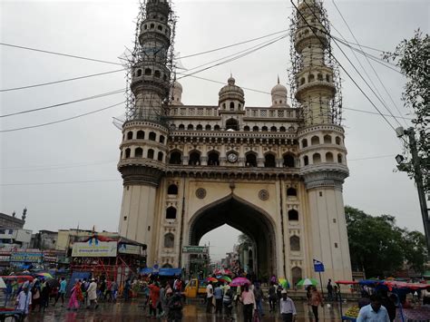 Hyderabad Old City Walk with guide and refreshments