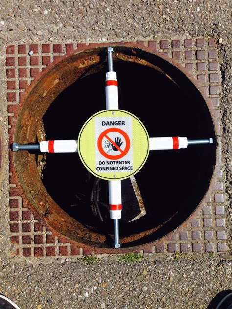 Manhole Entry Barrier - CableSafe