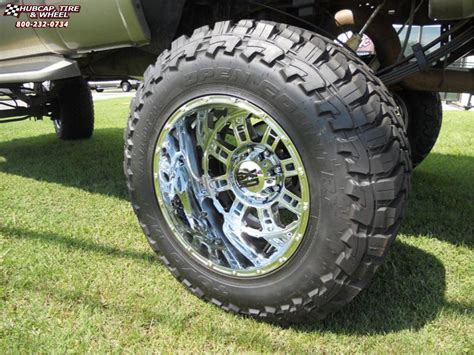 Ford F-250 Super Duty XD Series XD809 Riot Wheels Chrome