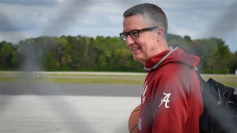 Alabama basketball team gets heroes’ welcome in Tuscaloosa after ...