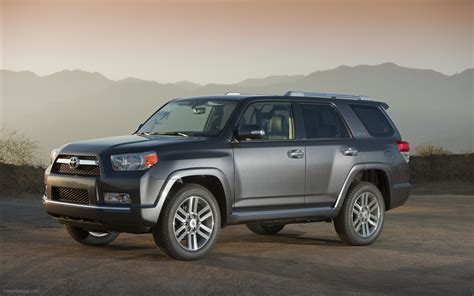 Toyota 4Runner Limited 2012 Widescreen Exotic Car Wallpapers #02 of 40 : Diesel Station