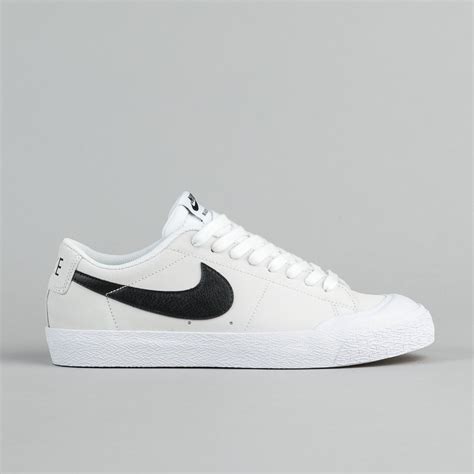 Nike SB Blazer Low XT Shoes - Summit White / Black - White - Gum Light ...