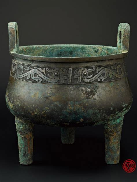 ARCHAIC BRONZE DING w DRAGON PATTERN AND INSCRIPTION - JOYCE GALLERY