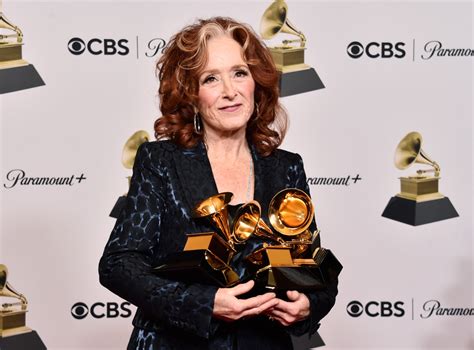 Bonnie Raitt Reveals Emotional Story Behind 'Just Like That' - Parade