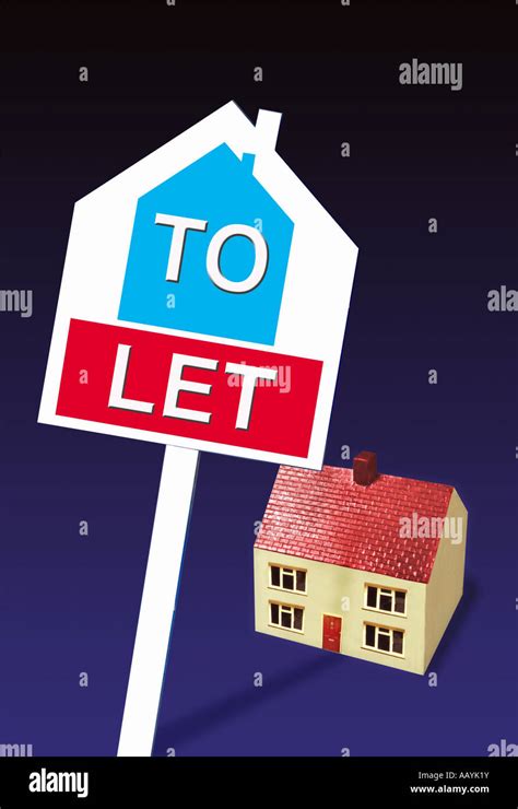 Estate agents To Let house board sign Stock Photo - Alamy