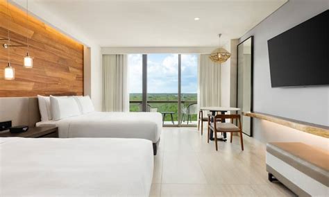 Hilton Cancun | All-Inclusive Resort in Mexico | Rooms & Suites