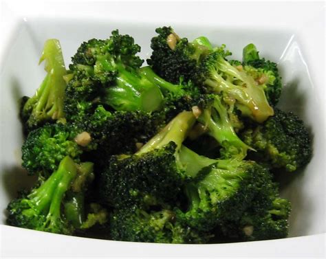 Broccoli With Garlic Sauce Recipe - Food.com