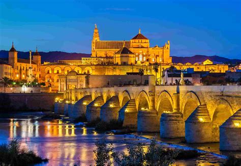 El Puente Romano de Córdoba 》Historia y singularidad