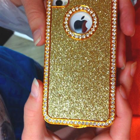 Bedazzling, in general, needs to go away | Iphone 4s case, Iphone 4s, Case