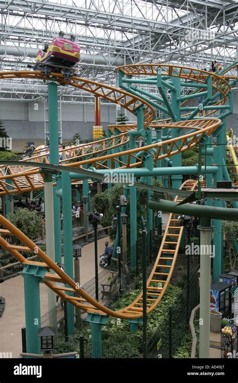 Mall of America Amusement Park - Roller Coaster Stock Photo - Alamy