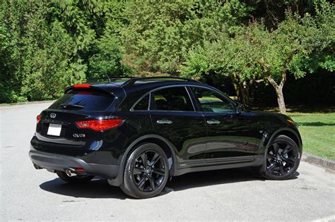 2015 Infiniti QX70 Sport Road Test Review | The Car Magazine