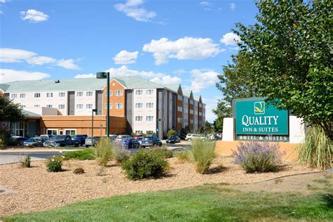 QUALITY INN & SUITES DENVER AIRPORT - GATEWAY PARK