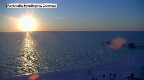 BEACH CAM | Check out this beautiful sunset in Clearwater! Pinellas ...