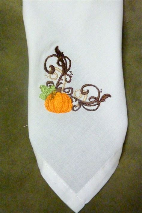 Embroidered Cloth Napkins Thanksgiving Napkins Table