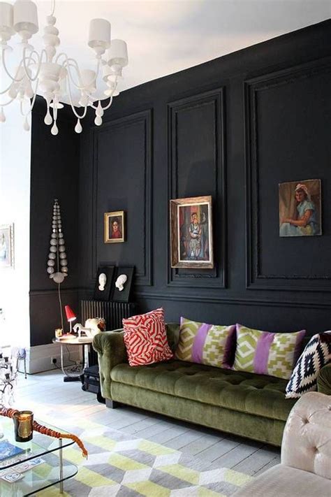 26 Gorgeous Living Rooms With Black Walls - DigsDigs