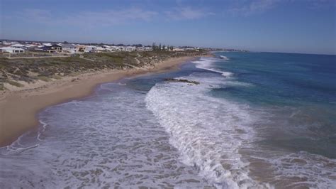 Beach Mandurah - YouTube