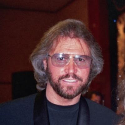 Barry Gibb Biography - Real Autograph Collectors Club (RACC)