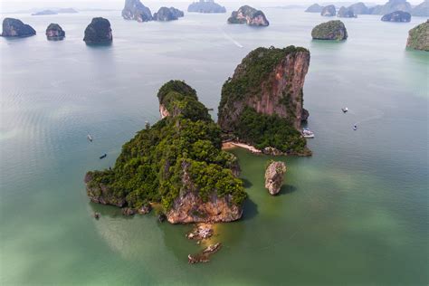 Phuket tour to Phang Nga Bay by Private Speedboat | One of the best tours in Phuket