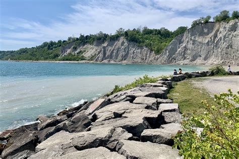 Bluffer’s Park is home to the only beach along the Scarborough Bluffs ...