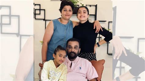 Meet Rashmika Mandanna’s ‘real family’, pics inside | IWMBuzz