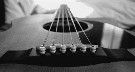 How Often Should You Change Guitar Strings – ANSWERED