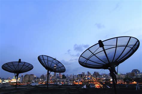 How to Invest in the Evolving Telecom Sector | Investing | US News