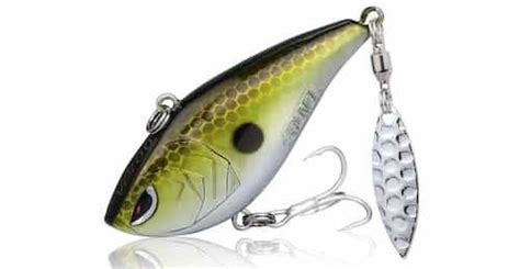 8 Best Lipless Crankbaits of 2020-2021 | Bass Tackle Lures