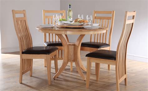 Round dining tables and chairs | Hawk Haven