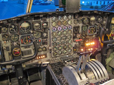 FlySimReal: FSX: C-130 Hercules Package