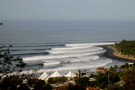 Puerto de la Libertad - Surfing Paradise! - Tiplr