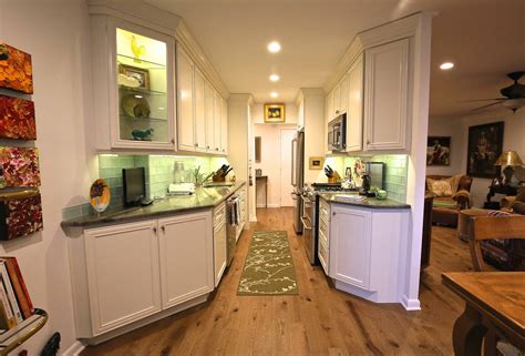 Galley Kitchen Layout With Island | Dandk Organizer