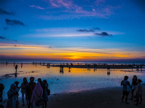 Shot at Kuta Beach Bali [The sunsets from this beach are absolutely fantastic] #backpacker # ...