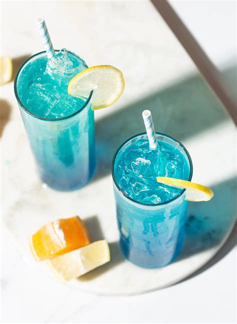 Blue Mocktail: Beautiful, Easy, and Refreshing - Mocktail.net