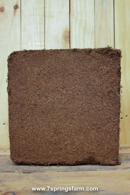 Coconut Coir Block - GreenNeem Coco Peat- 10 lb