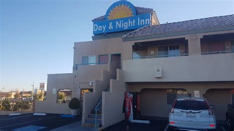 DAY AND NIGHT INN - Hotel Reviews (Hesperia, CA)