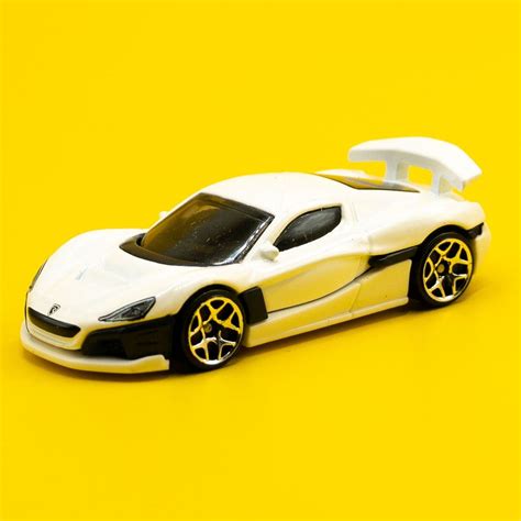 Машинка Hot Wheels Rimac Nevera Коллекционная - купить с доставкой по выгодным ценам в интернет ...