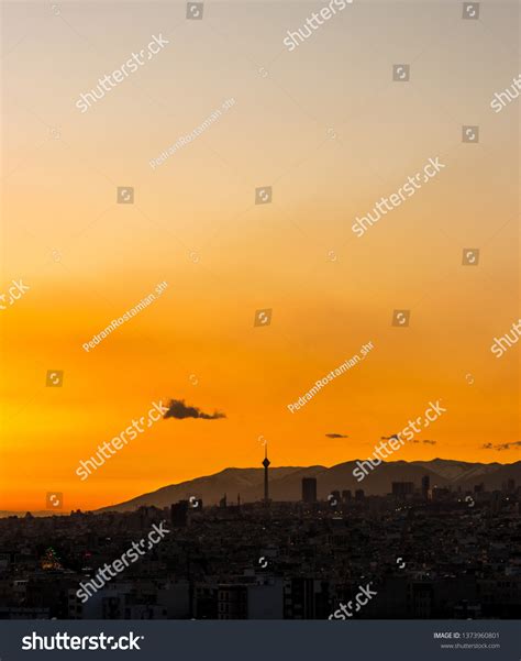 Tehran Skyline Sunset Milad Tower Frame Stock Photo 1373960801 ...