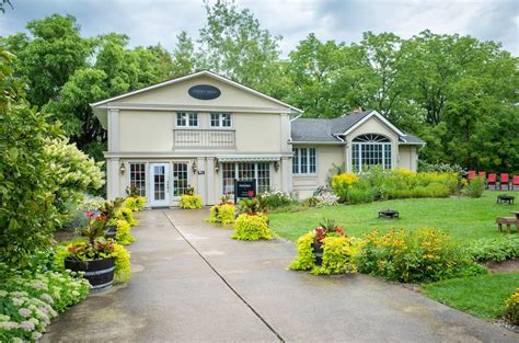 Stoney Ridge Estate Winery - 3201 King St, Vineland, ON L0R 2C0, Canada