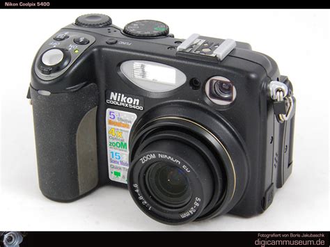 Nikon CoolPix 5400 - Digitalkamera-Museum