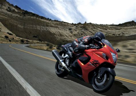 2013 Suzuki Hayabusa GSX1300R - Gallery | Top Speed